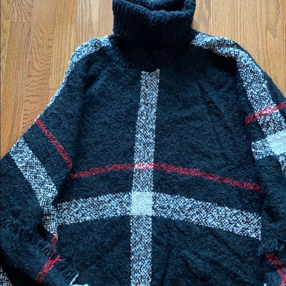 Plaid turtleneck cape